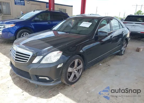 2011 Mercedes-Benz E 350 z USA, uszkodzony, nr VIN WDDHF5GB7BA354171